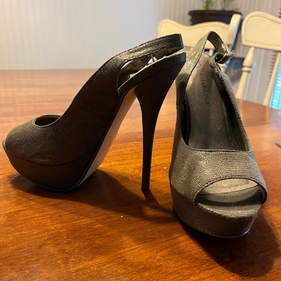 Just Fabulous Women’s Heel Size 7 - Picture 3 of 5